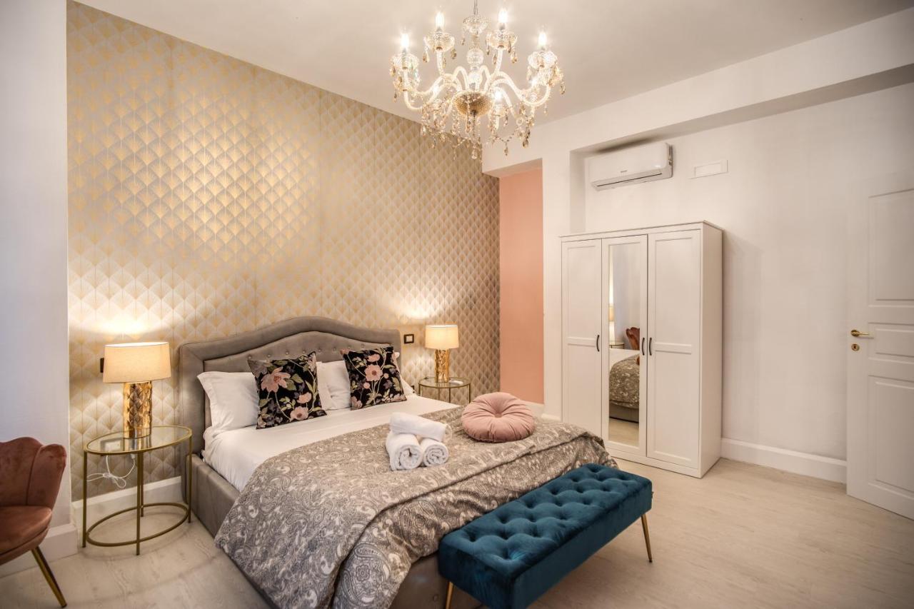 Aweshomeitaly - White Mirrors Apartment Pise Extérieur photo