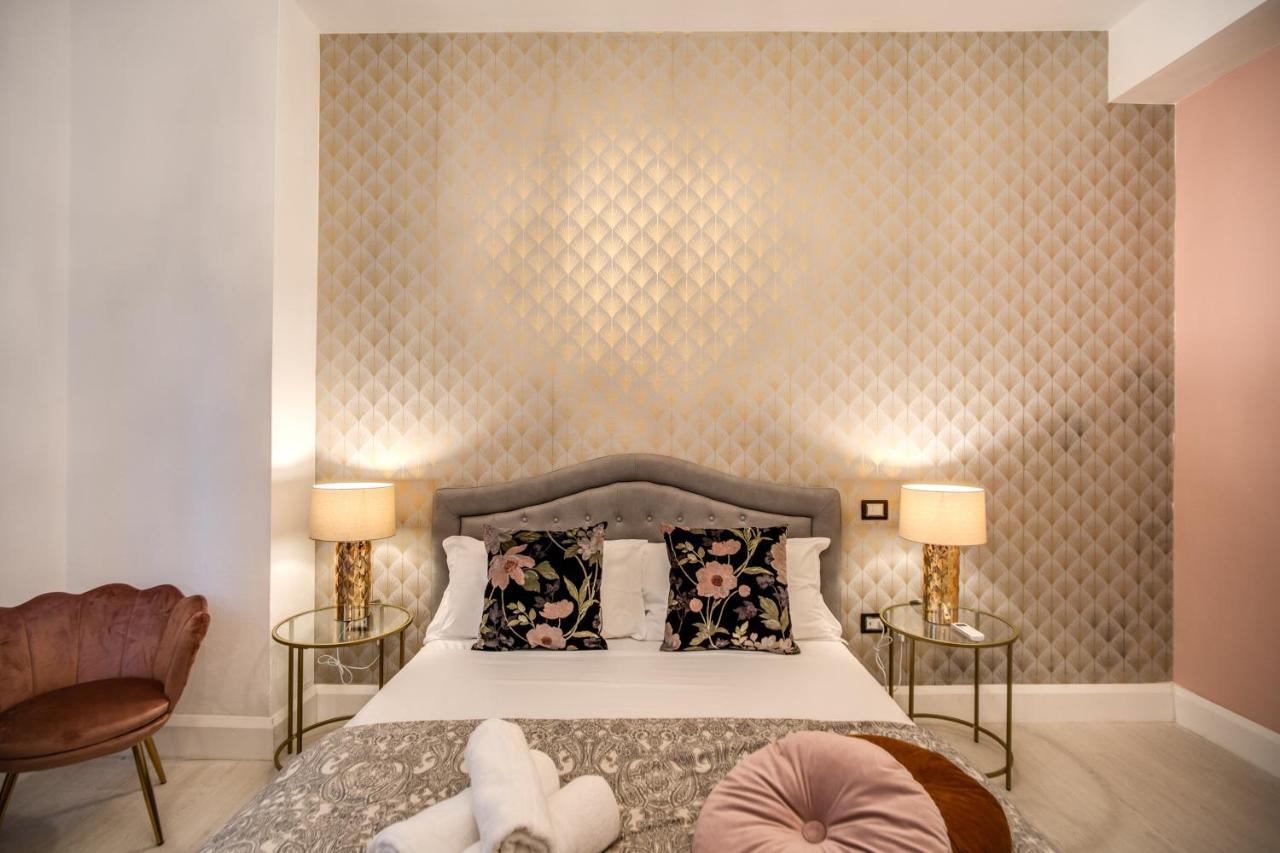 Aweshomeitaly - White Mirrors Apartment Pise Extérieur photo