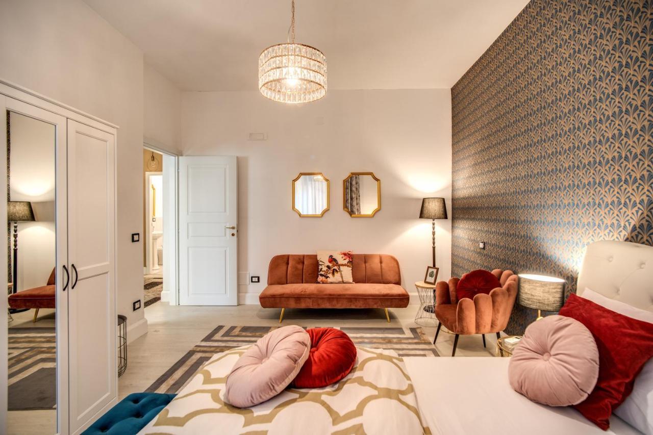 Aweshomeitaly - White Mirrors Apartment Pise Extérieur photo