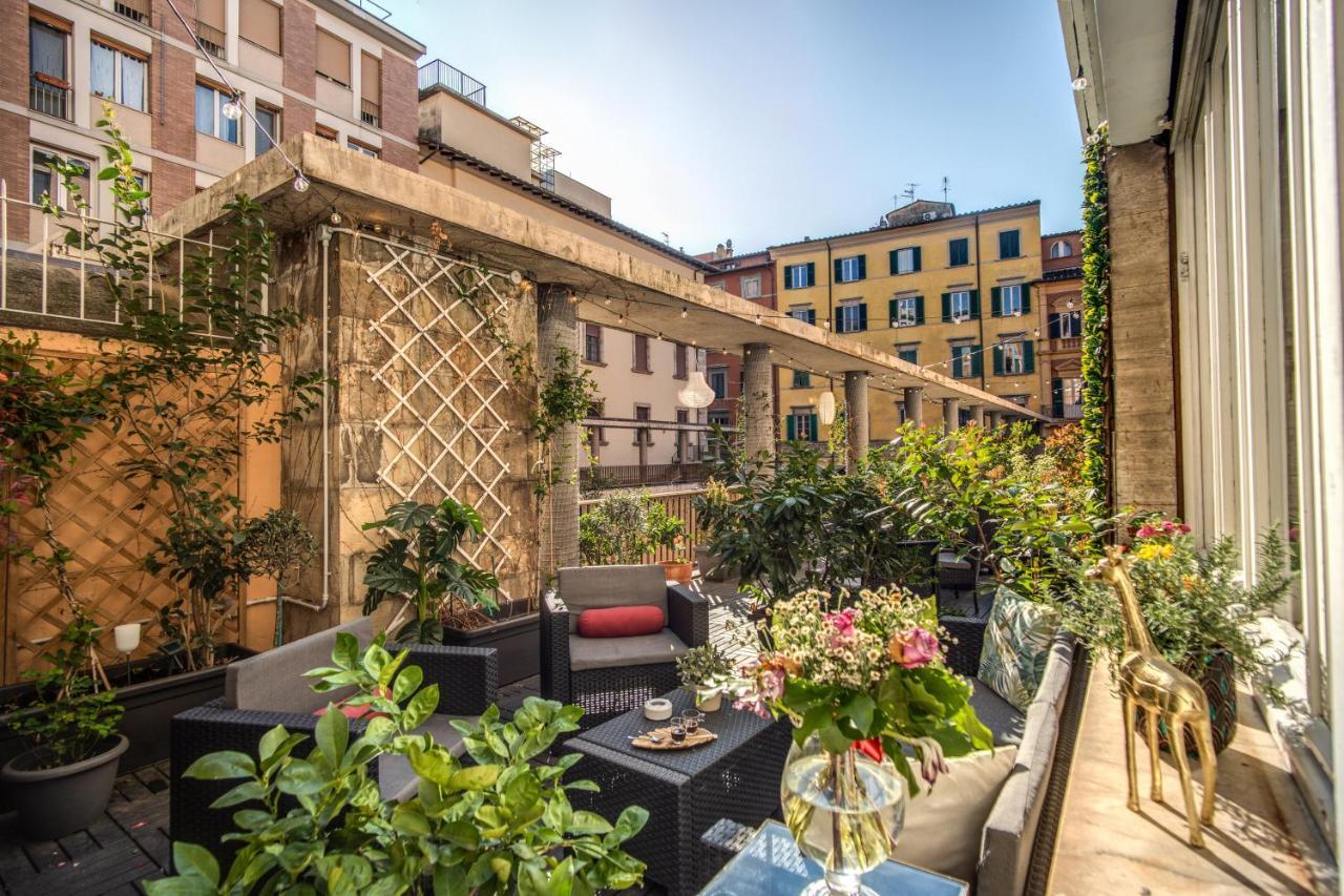 Aweshomeitaly - White Mirrors Apartment Pise Extérieur photo